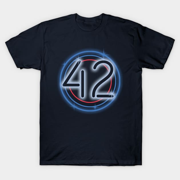 42 T-Shirt by Piercek25